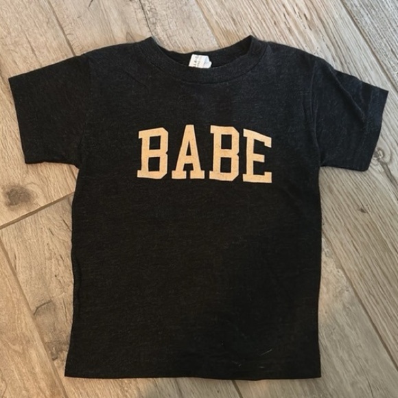 Charcoal Gray Short Sleeve Babe T-Shirt - Picture 5 of 7